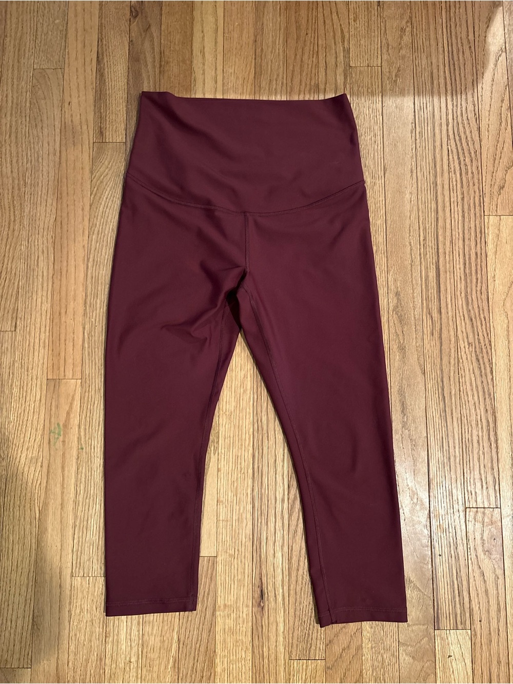 Old Navy High-Rise Performance Leggings - Burgundy